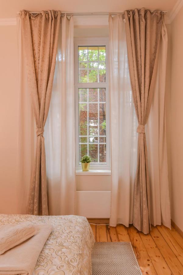 Spacious Vintage 2Br, 2Bath Apartment By Flat Mаnager Sofia Eksteriør bilde